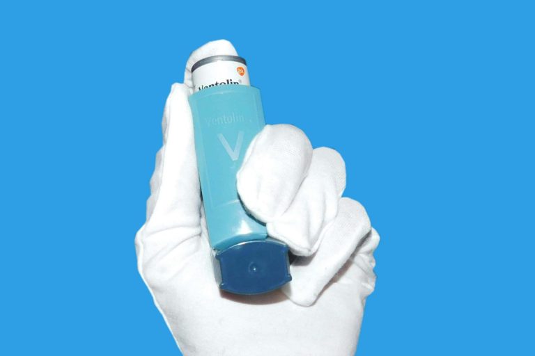 Astmamedisin lindrer long covid-symptomer - ny norsk studie gir håp